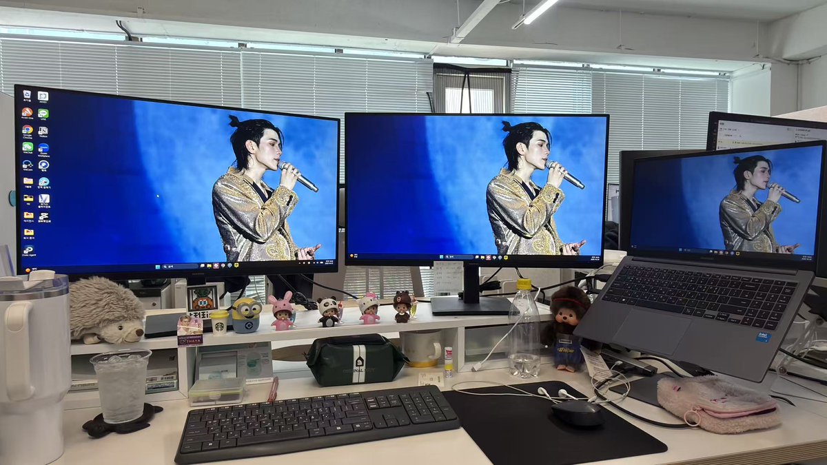 Song_apple0422's tweet photo. Return to work 😣😖😫😩 https://t.co/qKN1CnXMc4