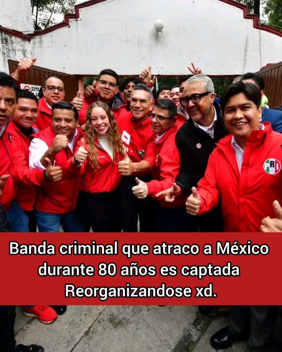 BrawIslas's tweet photo. Banda criminal que saqueo a México durante 80 años es vista rearmandose con integrantes nuevos y liderada por delincuente que saqueo Campeche jaja esperen creo que solo es una reunión de Priistas con Ratalito Moreno que para el caso es lo mismo 🤷 https://t.co/RtGUY3LRHM