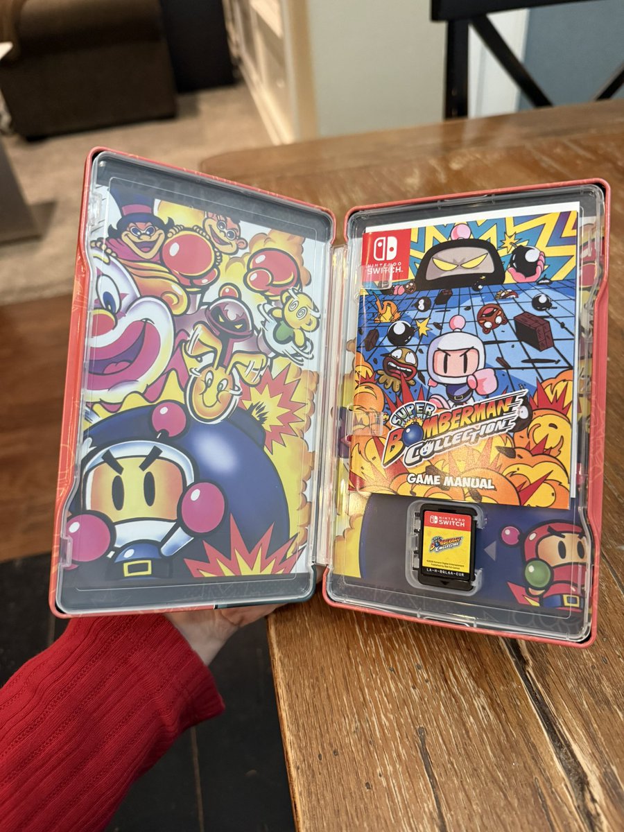 wumbo_woman's tweet photo. So happy to get this in!! 

#bomberman #superbomberman https://t.co/1ppFpHOJK4