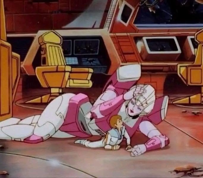 GalvStudios22's tweet photo. Those animators really wanted us to notice Arcee 😭 https://t.co/24anxQhZgj