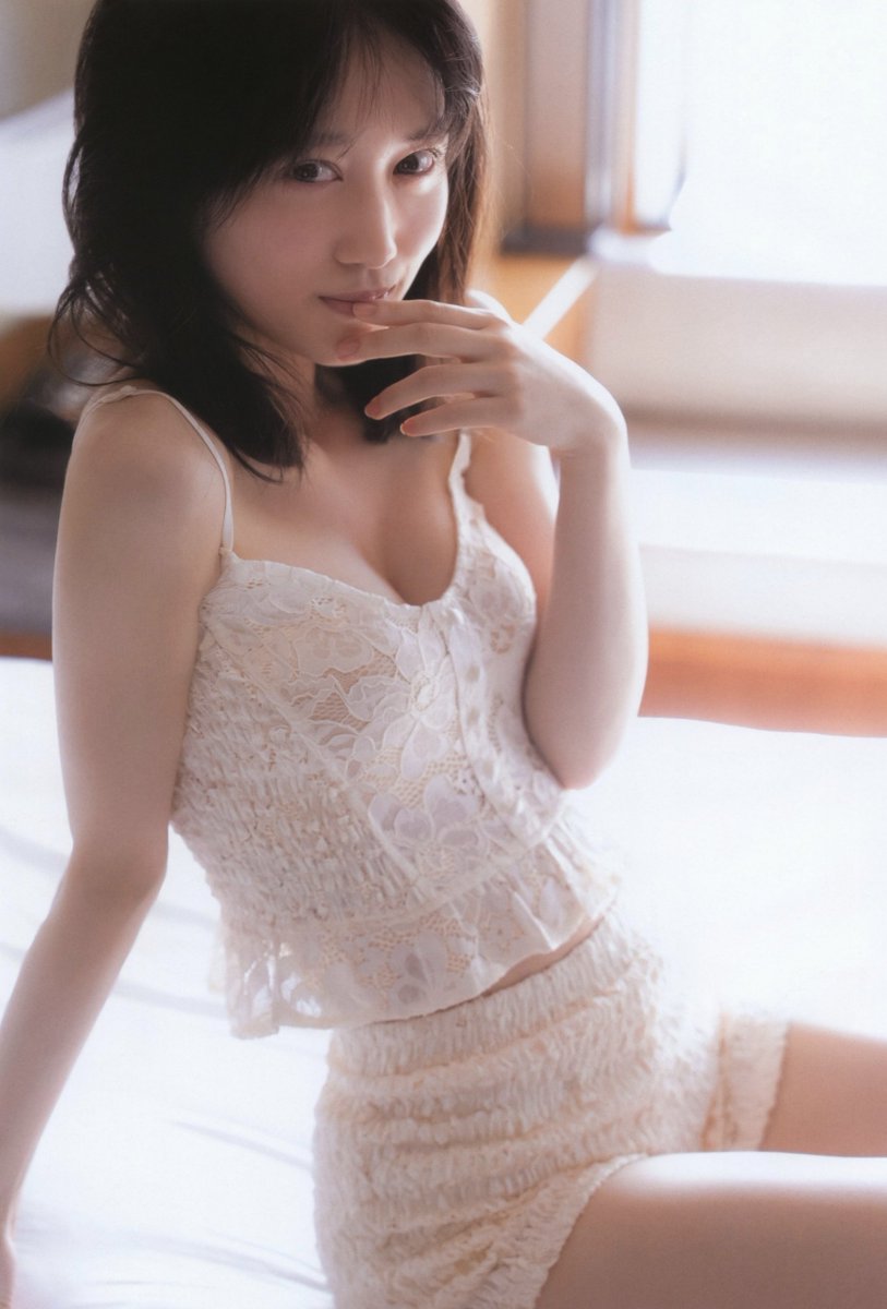 vanillachan4u's tweet photo. TRIANGLE マガジン 01

#乃木坂46 #乃木坂46AAN #井上和 #山下美月 #賀喜遥香 https://t.co/I5DYucXdes