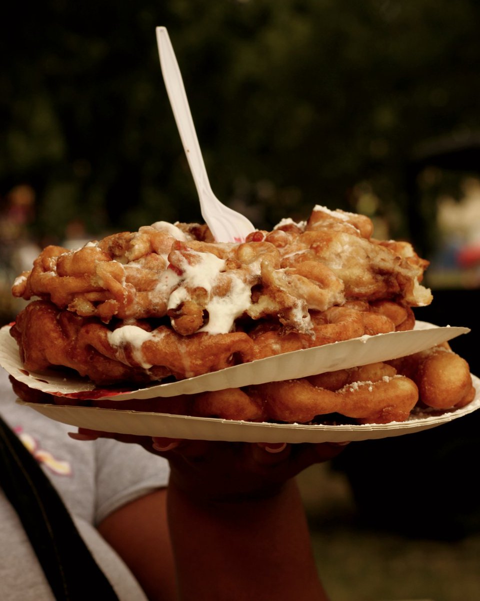 kystatefair's tweet photo. Fair foods we'd still eat in October 🍂 https://t.co/6rSGA06T6W