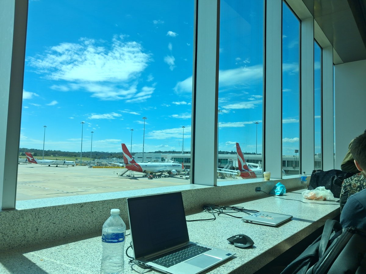 Waqar_Muhd's tweet photo. #Afternoon #Shift #Aviation #ISSFacilityServices #QANTAS #Virgin #Jetstar #Melbourne #Airport #Transport #infrastructure https://t.co/Ey6zzgJK6z