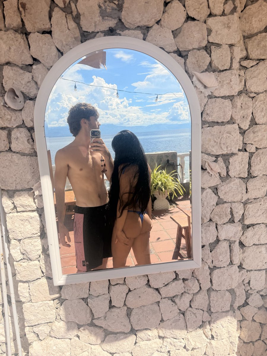 offgridd_ollie's tweet photo. Which view is better?? 😉💦 
https://t.co/Y5GJg44Mnf https://t.co/BLQJ4aoNbo