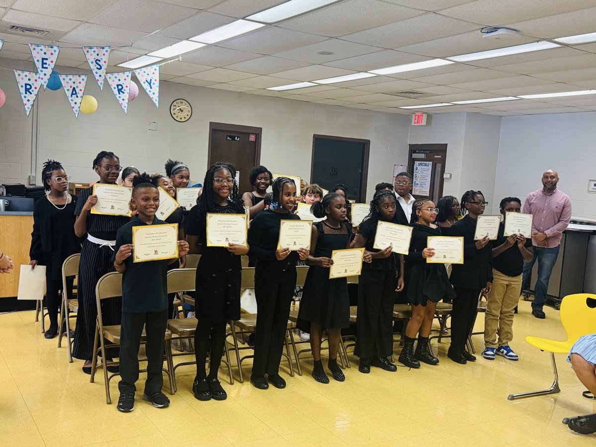 pleasantgrovees's tweet photo. 🌟 PGES proudly celebrated our Superior Spartans Induction Ceremony today! We were honored to welcome Alabama State Senator Merika Coleman, who inspired our students to lead, serve, and make a difference. Thank you, Senator Coleman, for investing in our future leaders! 💜💛 https://t.co/IqXWcMxXq4