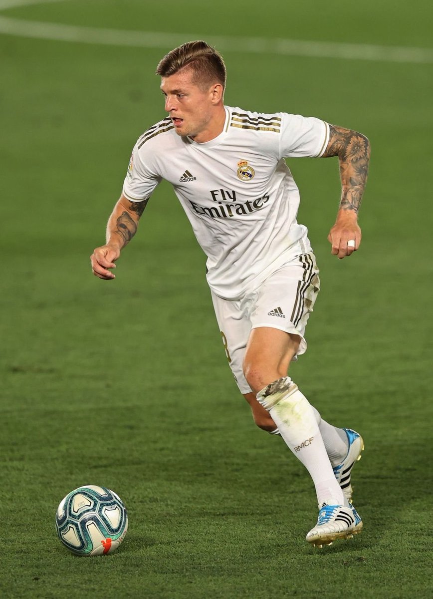 MadridXtra's tweet photo. One of the GREATEST midfielders of all time. 🤍 https://t.co/M4sorSchWP