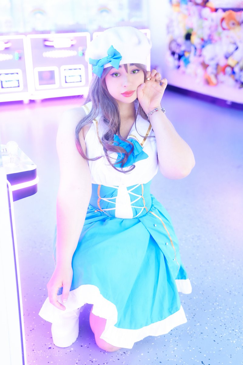 Majesticnessa1's tweet photo. MY CUSTOM COSPLAY OF THE QUEEN HERSELF😭  (Wednesday im doing the bikini version)😜 
@nyaruchuuu  #NyaSketch https://t.co/I2SCqEy8Vs