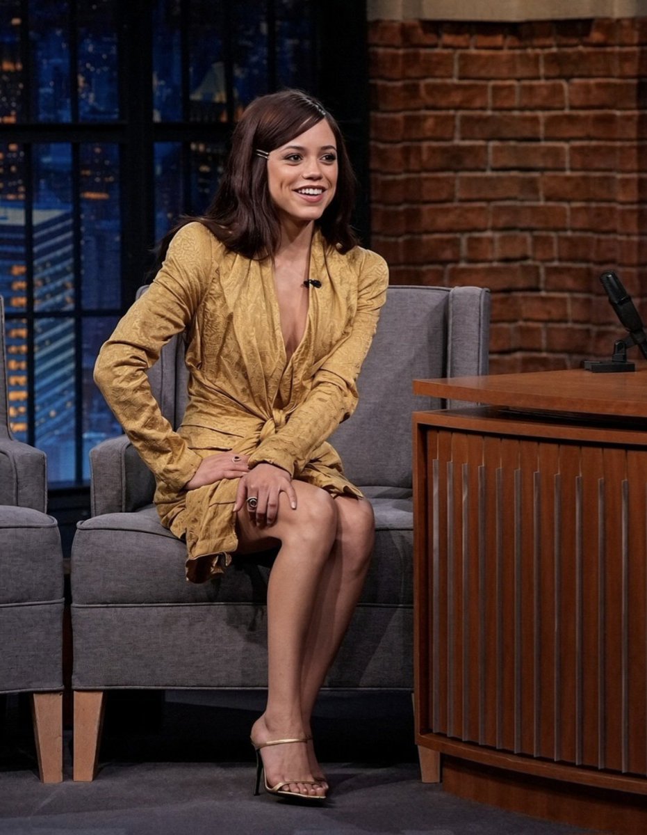 TheVault4rchive's tweet photo. Jenna has such beautiful feet

#jennaortega #jenna #feet #toes https://t.co/fsVjSQuGl4