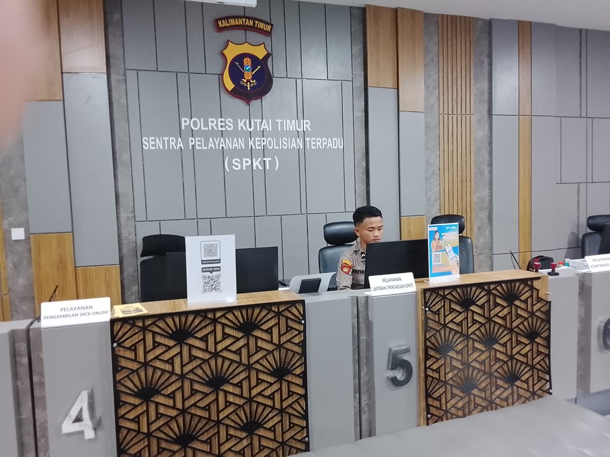 KutimSpkt's tweet photo. SENTRA PELAYANAN POLRES KUTIM https://t.co/1uMcB2uiII