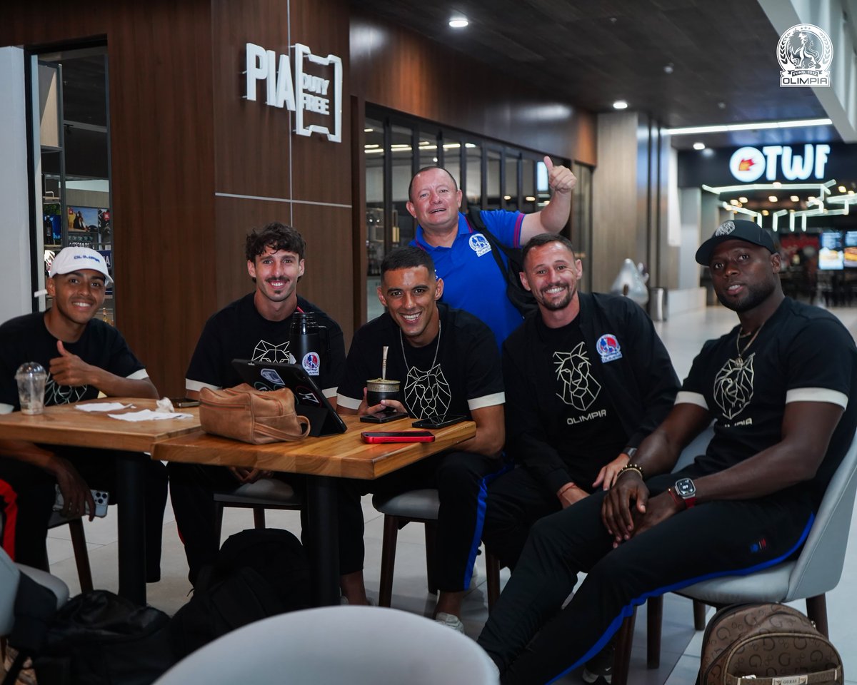 CDOlimpia's tweet photo. Emprendemos el camino. 🇨🇷🔜
¡Aquí va el Rey de Copas de Honduras! 🦁 https://t.co/BioG60Nvt7
