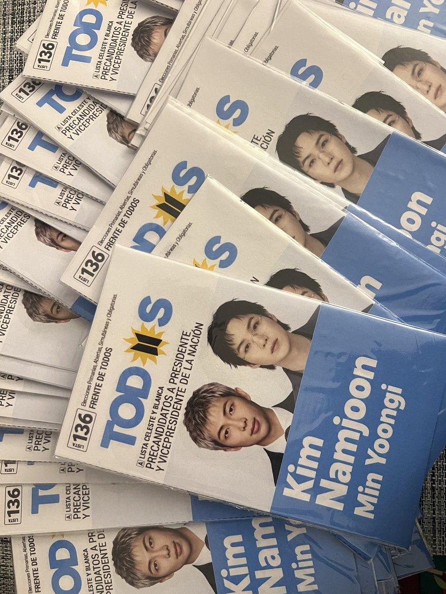 beauneyy's tweet photo. Terminados de embolsar los freebies https://t.co/UDKY5rpaiv