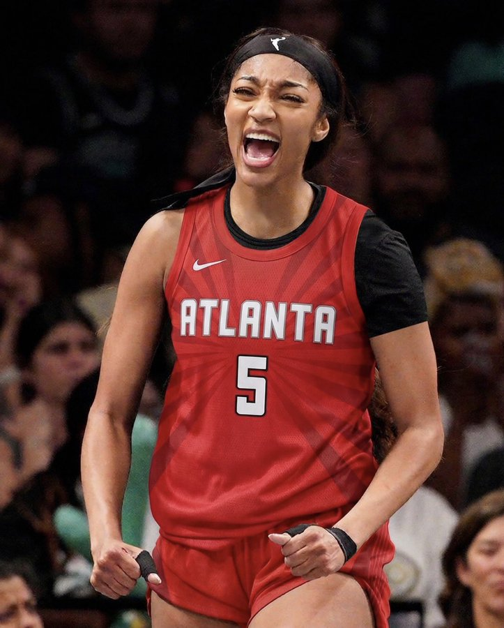 big_business_'s tweet photo. ANGEL REESE TONIGHT: 

30 PTS
16 RBS
10/16 FG
1/1 3PT
9/11 FT
3 ASTS
1 STL
2 BLKS https://t.co/86yqeRMUff