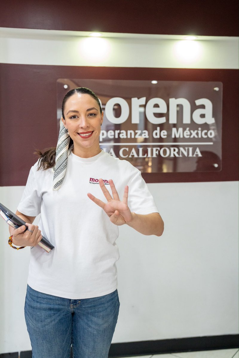 JulietaRamirezP's tweet photo. Defender la transformación y la soberanía nacional es una gran responsabilidad, pero también una enorme satisfacción que nos motiva a realizar un trabajo que esté a la altura del ejemplo que nos pone nuestra Presidenta @Claudiashein. https://t.co/Qt1L1p3YE7