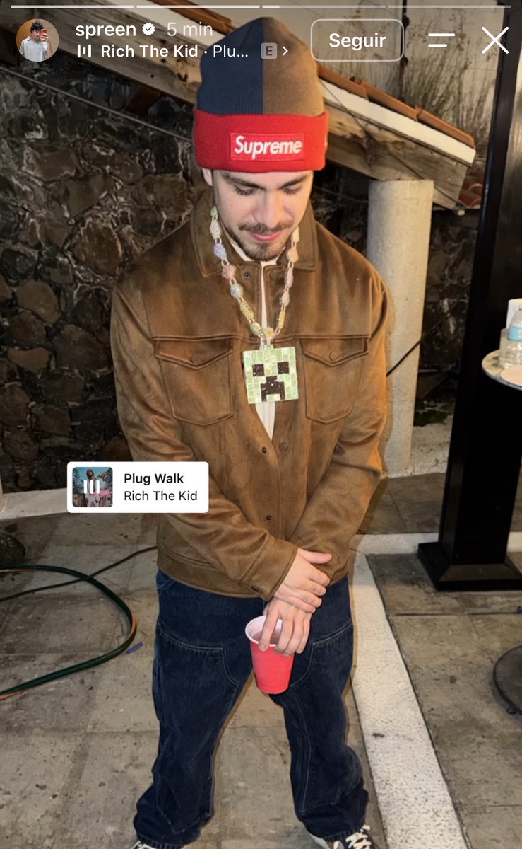 tearjsg's tweet photo. quién me iba a decir a mi que el que nos iba a dar un pixel de juan iba a ser spreen https://t.co/QnFLhfnKDd
