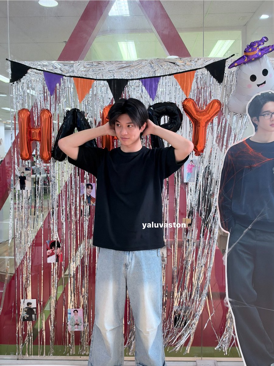 yaluvaston's tweet photo. I love ChokunAston so much😭💕

#ChokunGolden21 
#ChokunAston #Chokunz_jkz #Aston_lv https://t.co/O1dzkuZpoZ