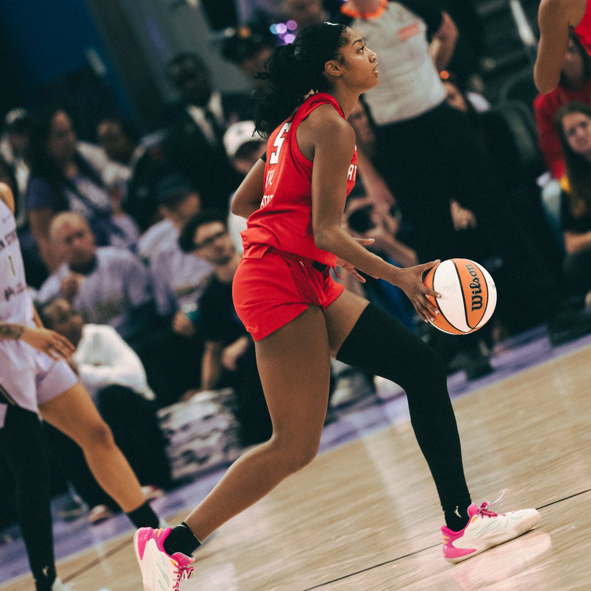 WNBA tweet picture