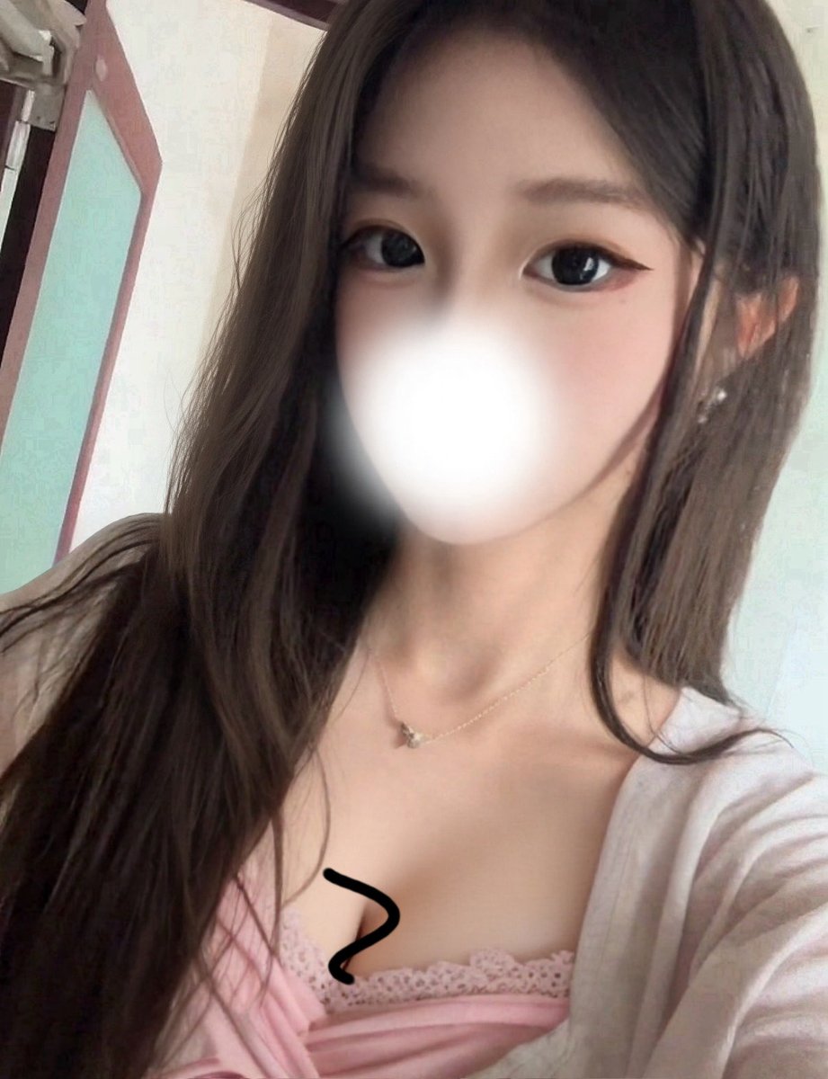 yilove49's tweet photo. 我叫爸爸没什么，我叫哥哥的时候是真犯病了 https://t.co/Z7HM8cGCCJ