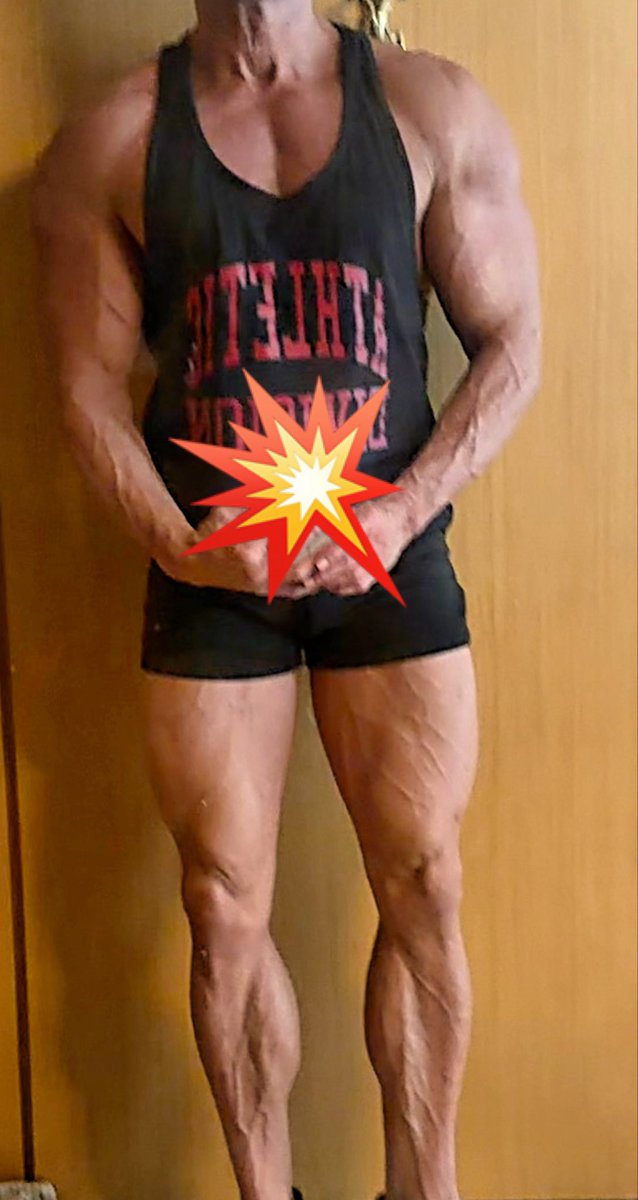 VignuzziLab's tweet photo. Full body workout today goes boom! 
It’s true what they say. No fast transformations are real. I’ve been working out 5 times a week for 30 years now. And more seriously now for the last 10, prioritizing it and with focused diet and sleep. 
Each year seems I get more into it than the previous one. Still really enjoying it. Join in, if you can. It’s worth it!