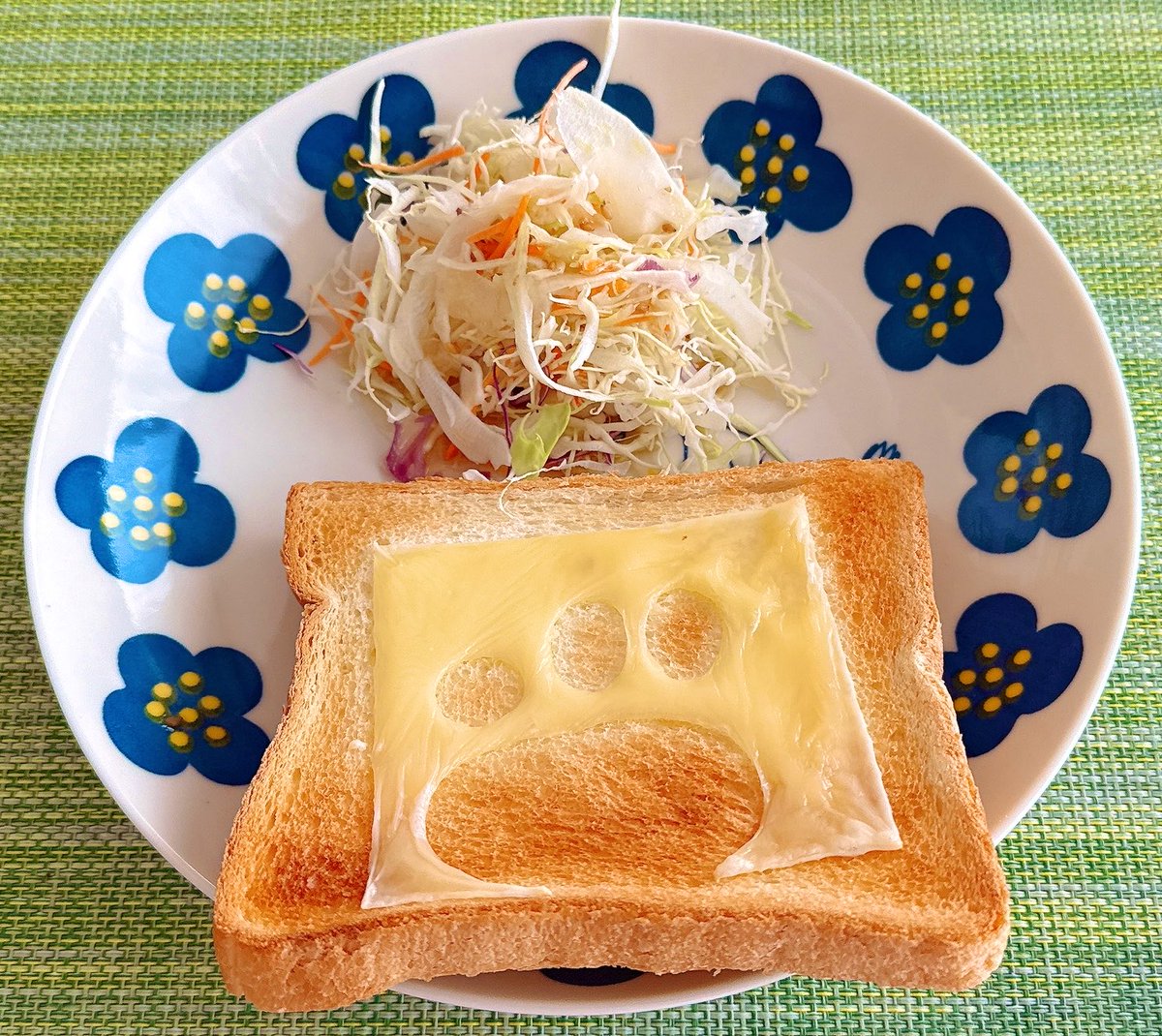 Toshiro_O's tweet photo. 朝ごはん
#朝ごはん #朝食 
#朝ごはんしっかり食べよう https://t.co/kUVne56AhB
