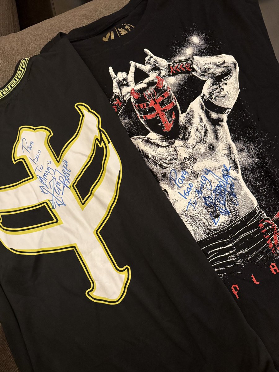 I_f_tto's tweet photo. メキシコの友人から届いたTシャツ②
#SoberanoJr
#Templario
#ShereKhan
#ElGrandeAmericano https://t.co/wK6NqDf2zA