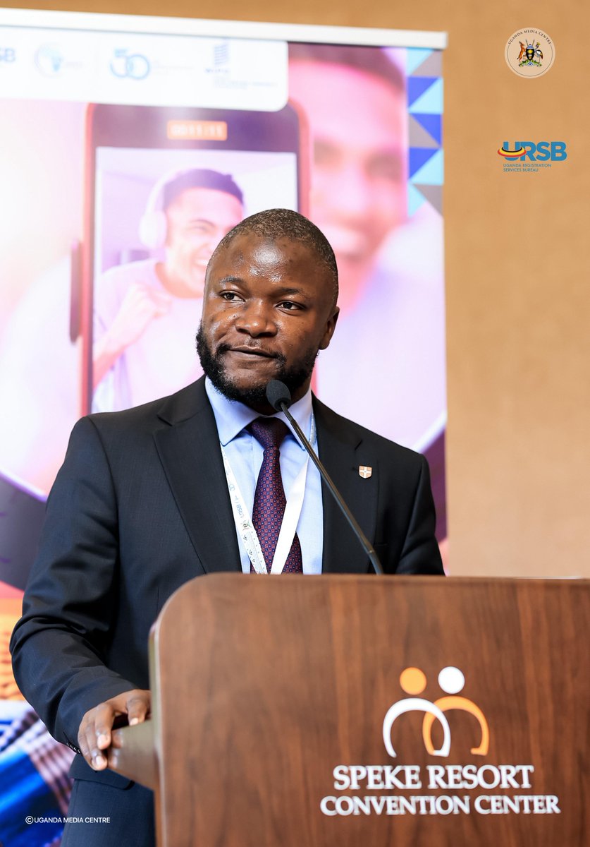 kyobesarah's tweet photo. Your creativity has value. Protect it!

 Copyright’s role in safeguarding creators’ rights &amp; ensuring they benefit from their work.

Take action today: Secure your copyright, protect your creations &amp; earn from your work!

#URSBCopyright #ARIPOAt50

📸 @UgandaMediaCent 

@URSBHQ https://t.co/3ikNH5v4u4