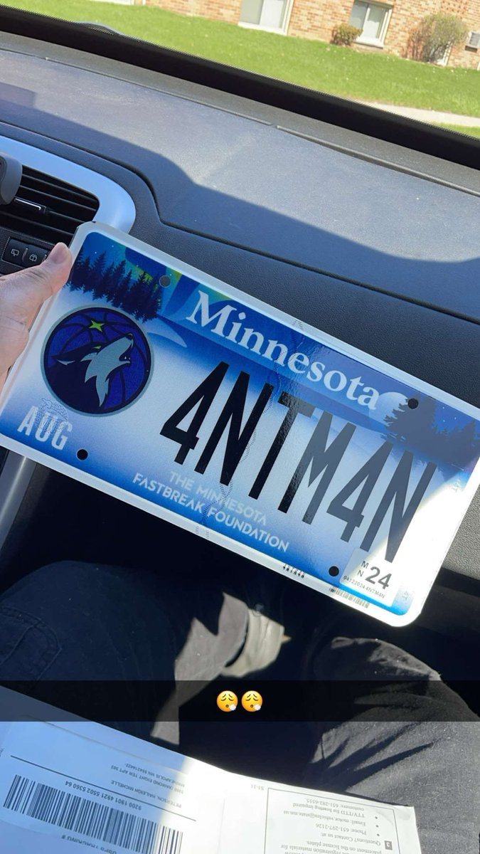 WolvesMania's tweet photo. @NadineBabu I’ll have to keep this for a little while longer but I WILL be upgrading 😮‍💨 https://t.co/hcKAPXcpvn
