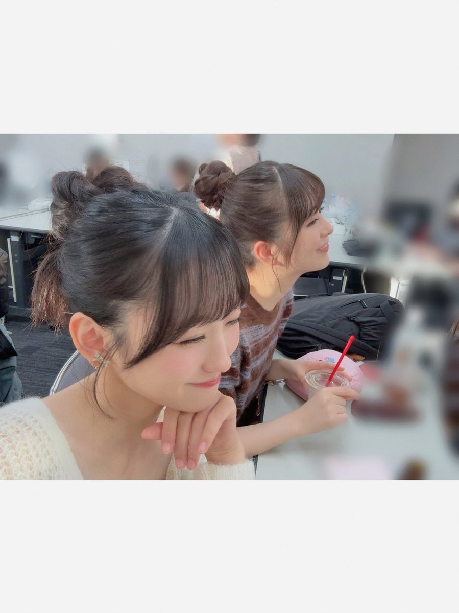 tweetmoreinfo's tweet photo. 左腰が痛すぎて、起きてモーラステープ貼った😭寝てて起きるほど痛いとは？！悪い足の方なので、変な歩き方してるからなぁ。 https://t.co/0lNlqvFM2g