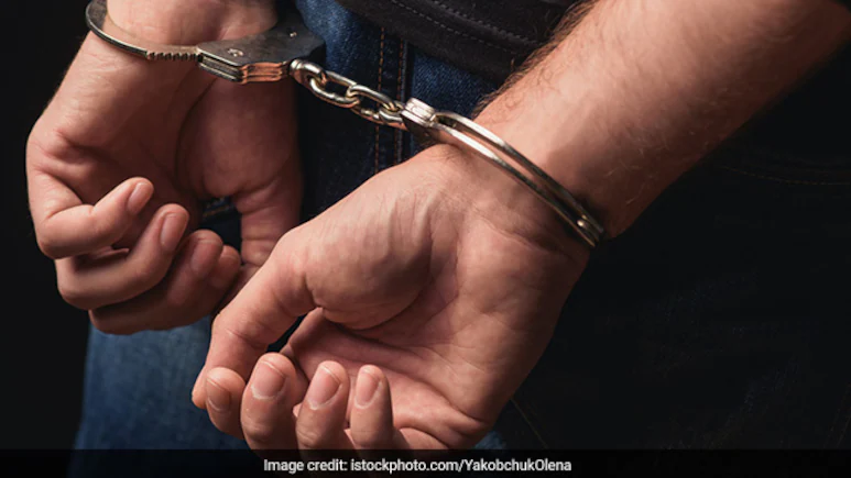 ndtv's tweet photo. Thiruvananthapuram: Police on Monday arrested a man for "sexually harassing" a British woman tourist here, officials said.

The arrested man was identified as Shahad, a resident of Odayam in Varkala.

According to police, the woman, who was staying in Varkala, went out to have food late on Sunday night.

Read more:  https://t.co/YPpZlOrEu8
