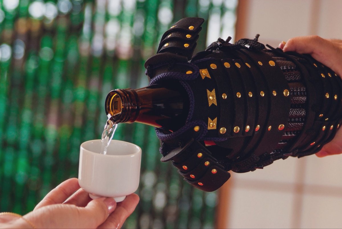 the_samurai_age's tweet photo. お酒のお供にオススメです⚔️
#samuraiage #ボトルカバーサムライ鎧 https://t.co/lm4w0KmEkb