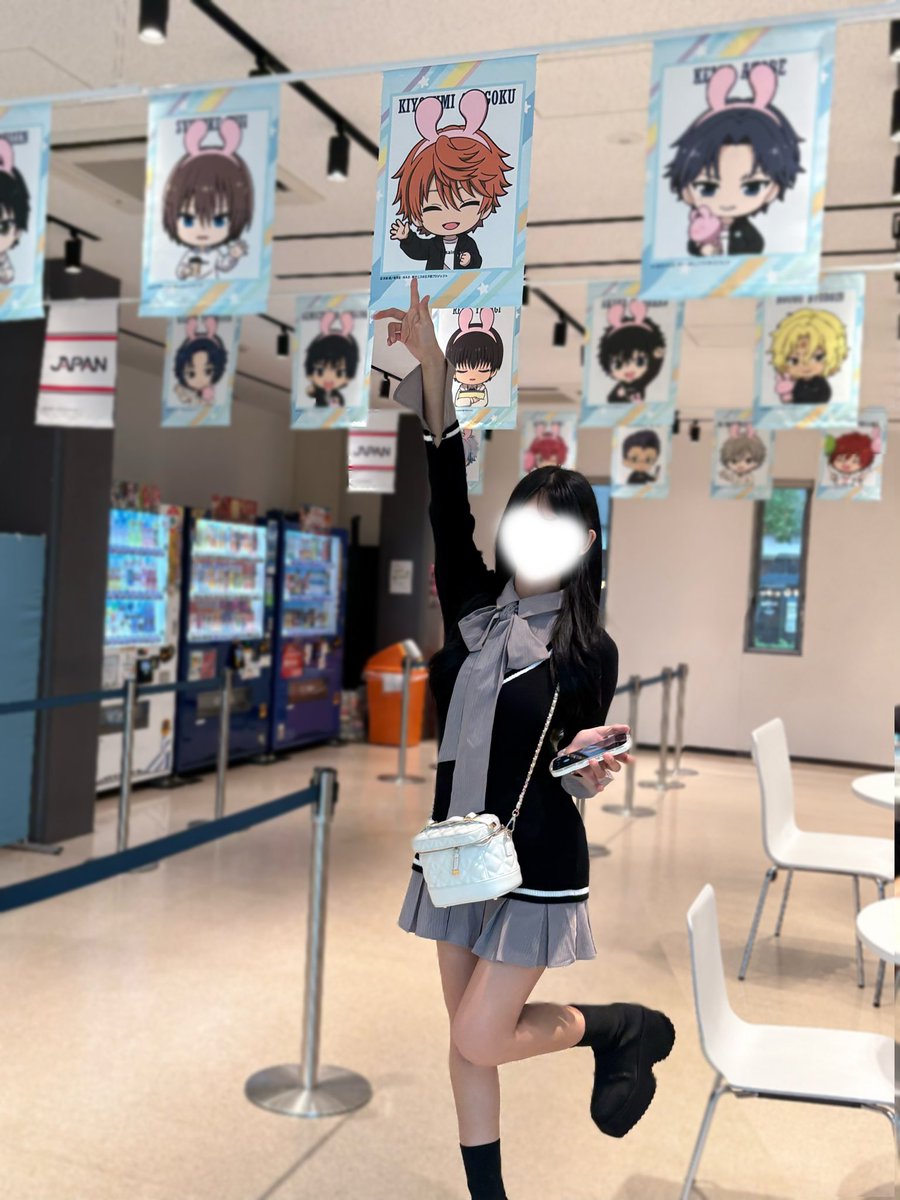 1uv_nin's tweet photo. コスモワールド行ってきた〜🎡
ミニゲームもしたし、ジェットコースターも乗ったし、観覧車からの夜景もほんとに綺麗だった💫

コスモワールドさん次は太一くんをよろしくお願いします^ᴗ ̫ ᴗ^🫶🏻💕 
 #コスモワールド https://t.co/wegu88MxSd
