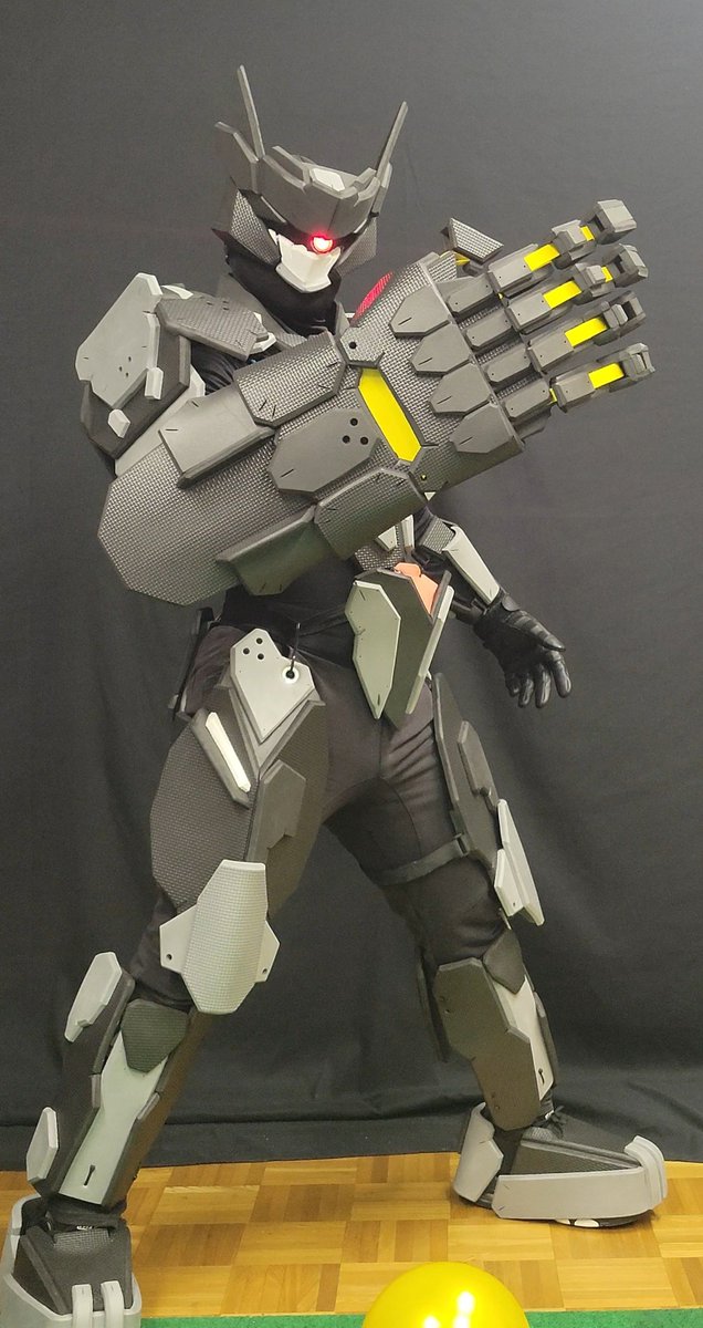 BKgGInadKnIe3af's tweet photo. #ムラサメギア #ARMOR祭
新型ムラサメギア
〔ギガンティックアームII〕完成！

全ての指がスムーズに稼働出来るアームの開発に成功しました！

来月のARMOR祭で〔試作量産型〕を
・片腕25000円
・両腕40000円　で販売予定です👍

更にカラバリや鉤爪型アームも絶賛開発中です！🛠 https://t.co/b5OG8J9TPs