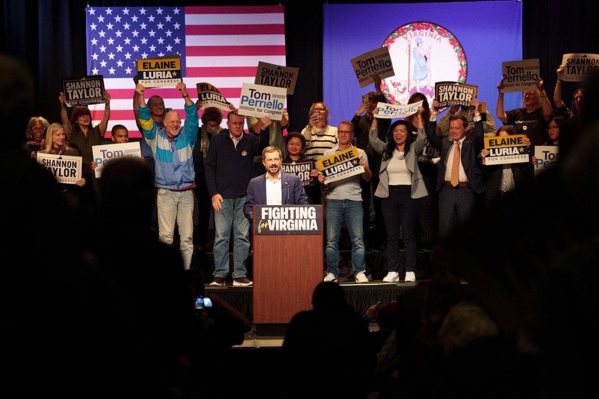 PeteButtigieg's tweet photo. This is the energy we need 15 days out from Election Day! It was great to see so many Virginians show up to support Tom Perriello, Shannon Taylor, Elaine Luria, and Rep. Jennifer McClellan this afternoon. Let’s keep going through the finish line! https://t.co/fKmOJKjmdp