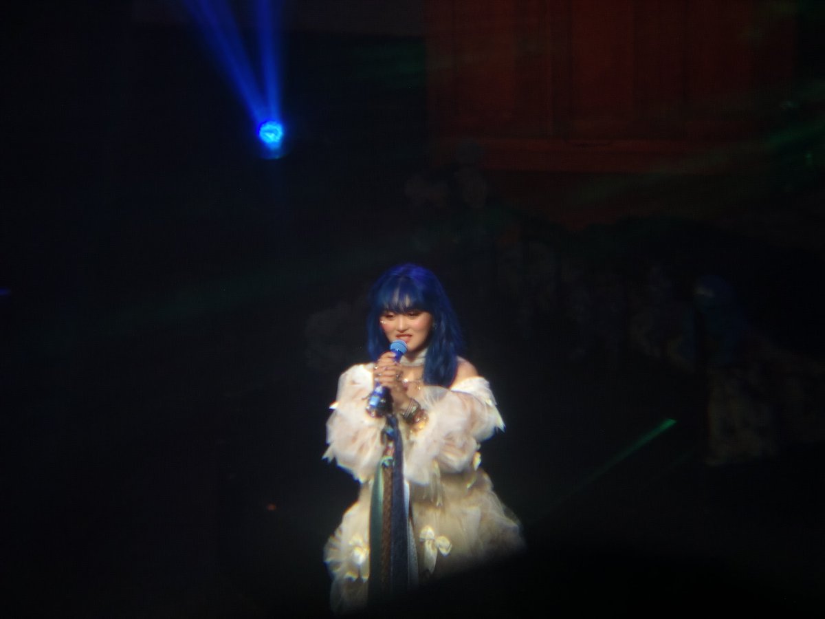 dumpniduday's tweet photo. From hearing 'Ako Naman Muna' back in 2020 to hearing it live for the first time at Maki Dilaw Fest in 2024, and finally watching you sing it at your first-ever solo concertβI'm so proud of you, @anqelaken π
PANAHON NA NATIN CONCERT
#PanahonNaNatinConcert
#AngelaFirstKENCert https://t.co/If79grmRr6
