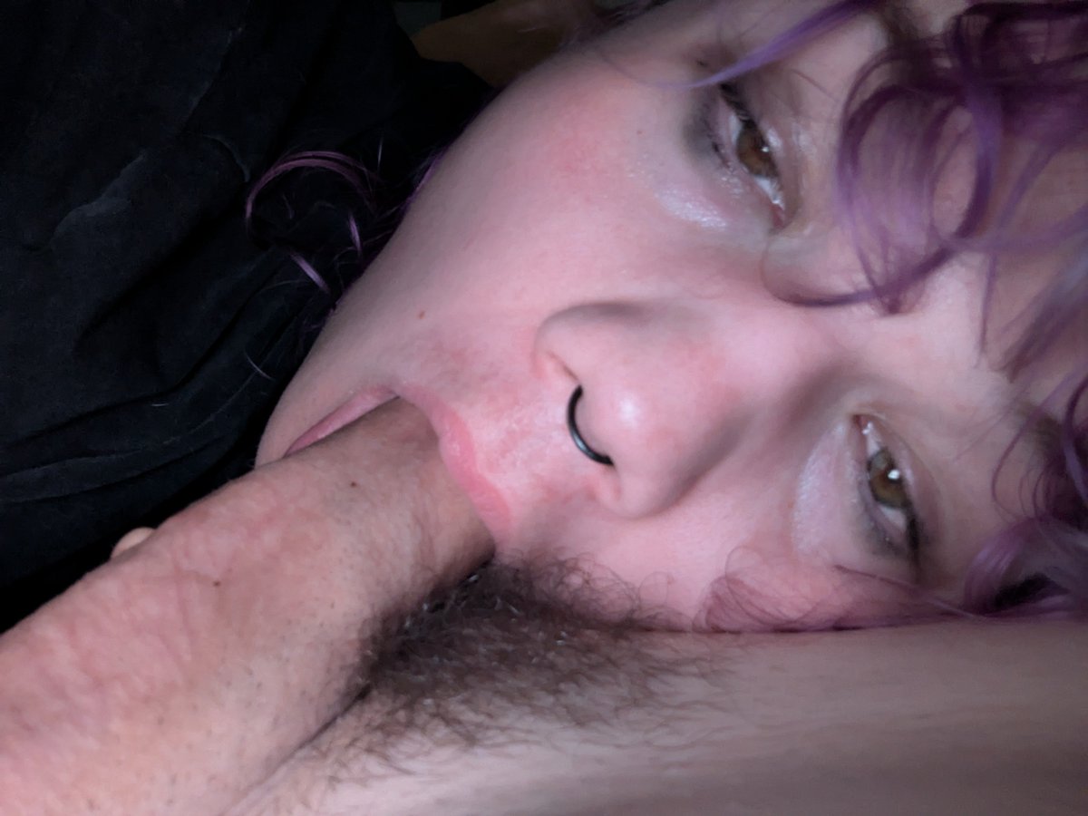 Sunny_is_her's tweet photo. I can't fit @softbunnypaws_ because her cock is too big and rams the back of my throat 😵‍💫 but at least I've trained my gag reflex down enough I can take a throat smashing <3 https://t.co/d7WTDd5hF8
