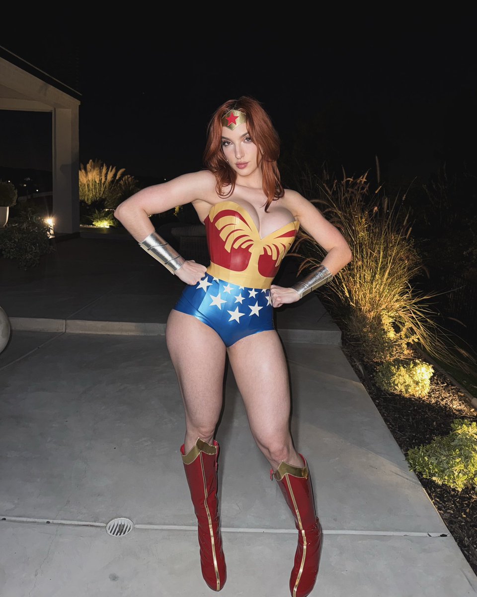 missbrisolo tweet picture