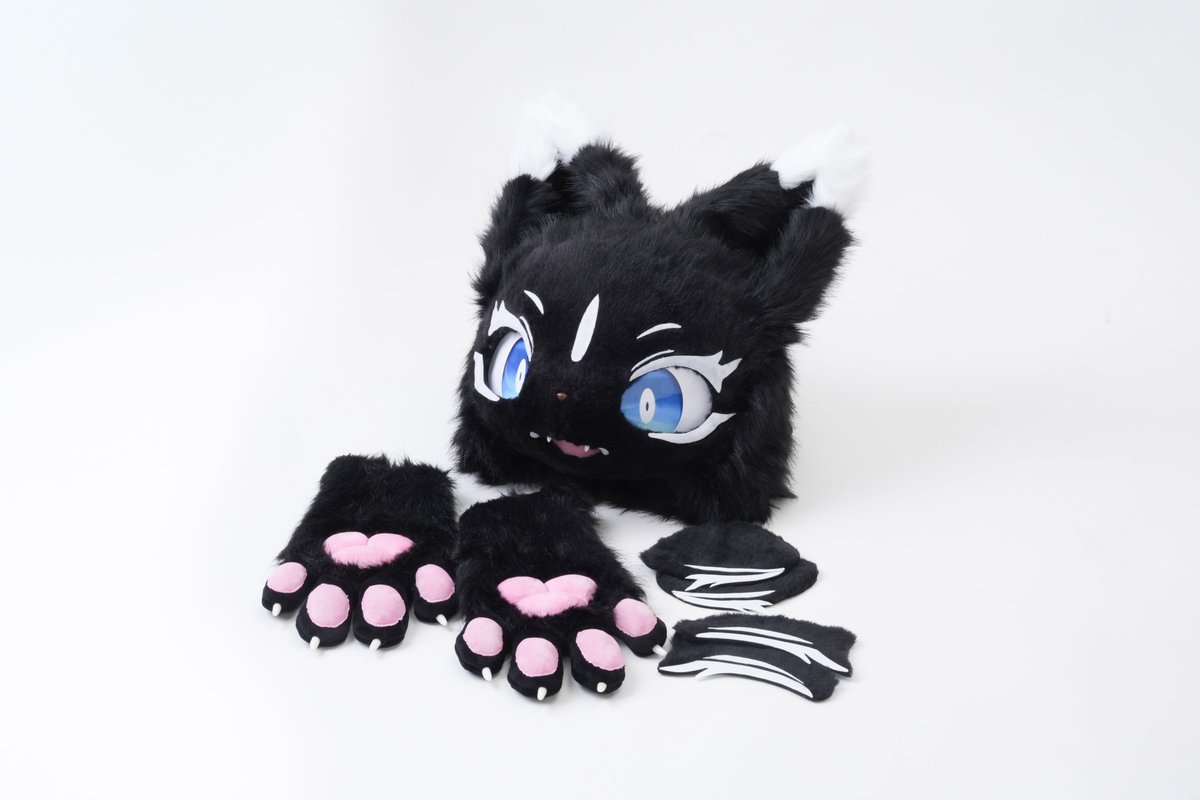 AnthroMate's tweet photo. お待たせいたしました！

AnthroMateキャラクタードール
「等身大メイちゃん」
製作受付中です！
https://t.co/MFT3IhAAsn
身長160cm（耳先まで170cm）
Ｂ115
Ｗ110
Ｈ175
wait約10kg強
インナーポケット 20cm 2か所
価格350000円＋送料
納期目安 2か月～

等身大だからこそ味わえる存在感と実際にキャラクターに触れて楽しめる魅力があります！
全身全霊心を込めて製作いたします！

メイちゃんとの暮らしを楽しんでいただけましたら幸いです！
AnthroMateは皆様からの応援を新しい製品、新しいサービスとして皆様に還元いたします！
何卒よろしくお願いいたします！