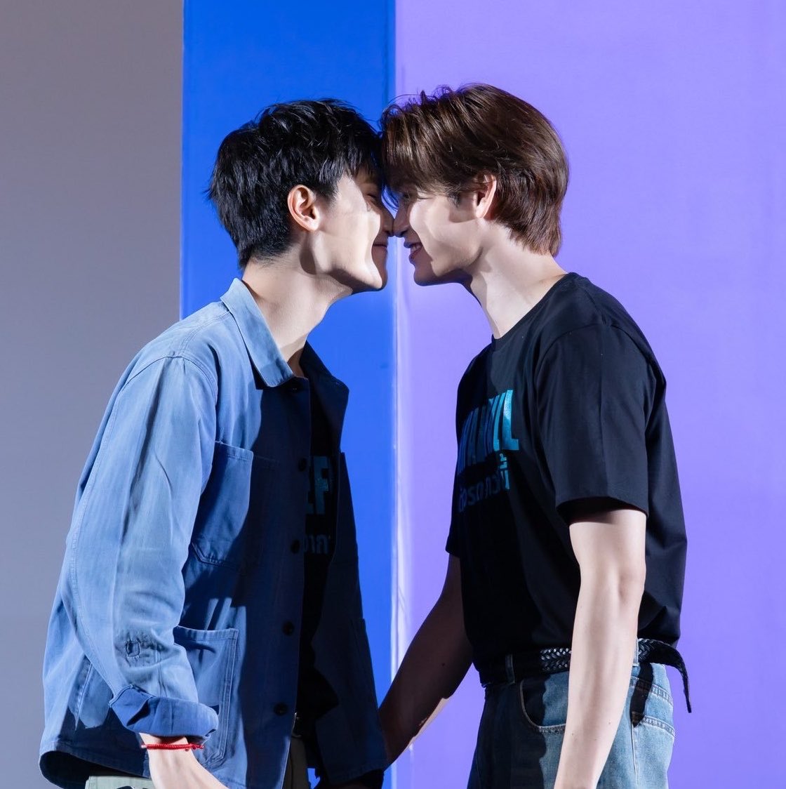 sevendec's tweet photo. ก็เปรมบอกจุ่มแก้มไม่อันตราย ก็เลยจุ่มอย่างอื่นแทน เข้าใจเรื่องละ https://t.co/LlEp9fzm9r