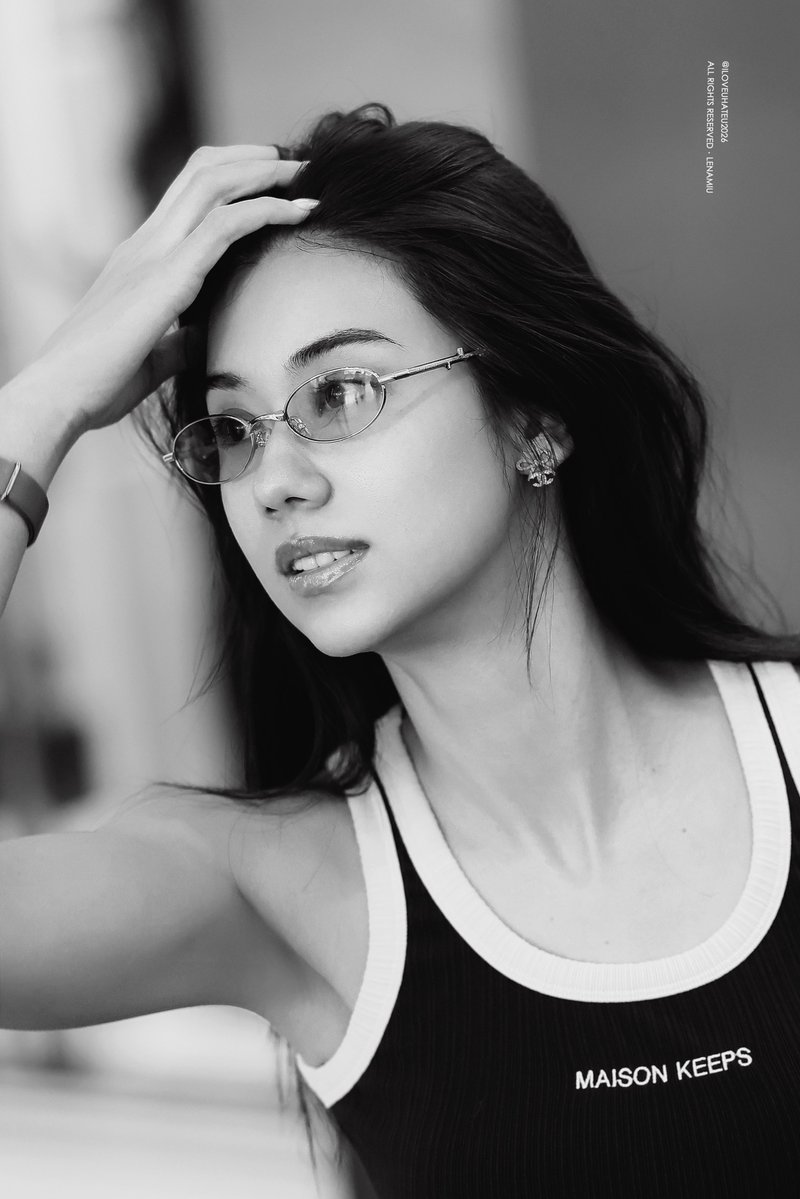 ChloeYu76's tweet photo. MY GOD

@lena__lorena  
#LalinaLena #ลีน่าลลินา https://t.co/4L4iSWfwUj