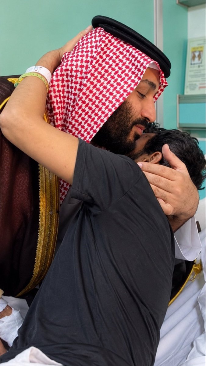 bnAbbad966's tweet photo. ثلاث صورٍ أبلغ من ألف كلمة..! https://t.co/DMo02louo8