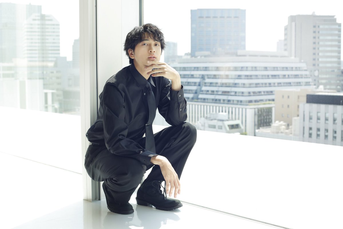 arukikata_book's tweet photo. ／
「MY TRAVEL STORY 」Vol.07後編公開   庄司浩平さん✈️
＼

後編では、旅の必需品やテクニック、そして放送中のドラマ『俺たちの箱根駅伝』の共演者と旅に行くなら？などインタビュー🎤🏃

👇後編記事はコチラ✨
https://t.co/mVkMEigF2J

前編記事と合わせてご覧ください！ https://t.co/f6OTLDsAYc