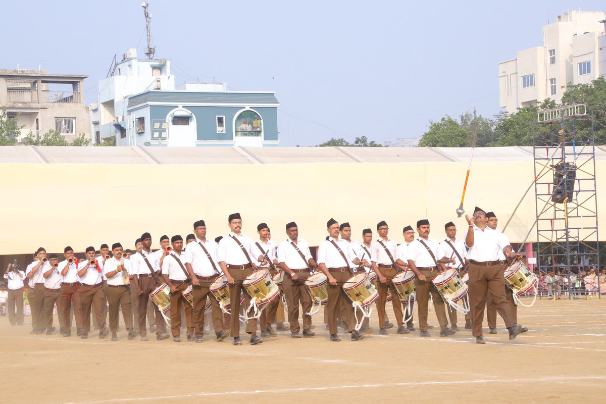 RSSorg's tweet photo. A glimpse of the demonstrations held on the occasion of RSS #Vijayadashami at Nagpur. https://t.co/rQX03zHdbo
