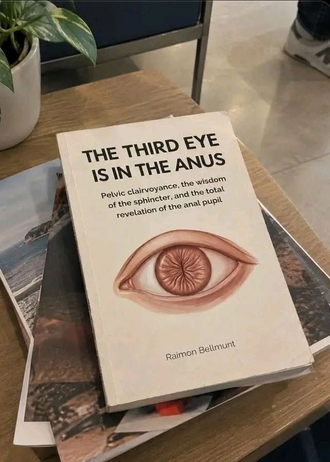UltimoLegend's tweet photo. Open your third eye to the cosmos https://t.co/8PJMh8wvQR