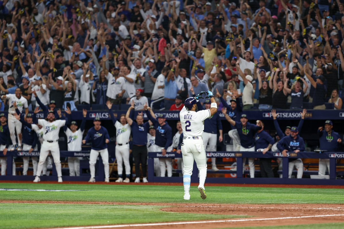 MLB's tweet photo. Yandy Díaz called his shot 👀 https://t.co/538tKeonZw