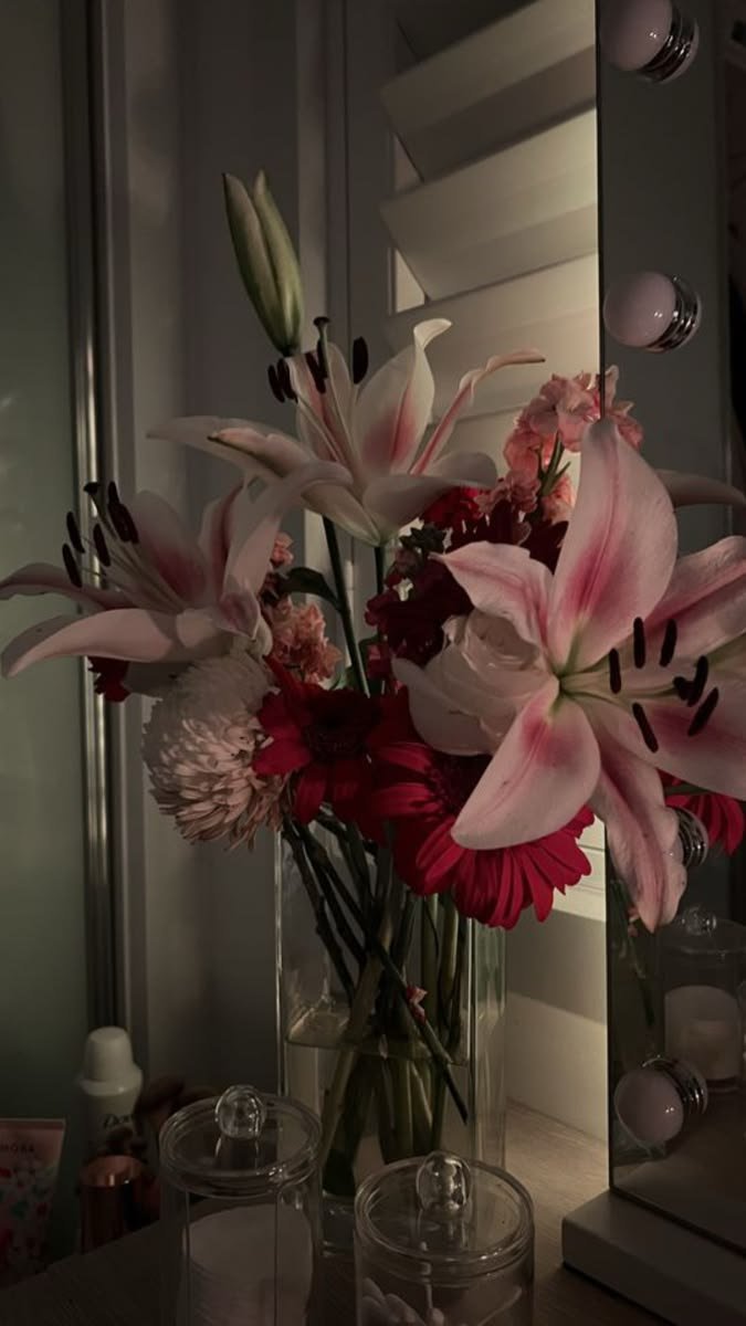 Liliestulipssss tweet picture