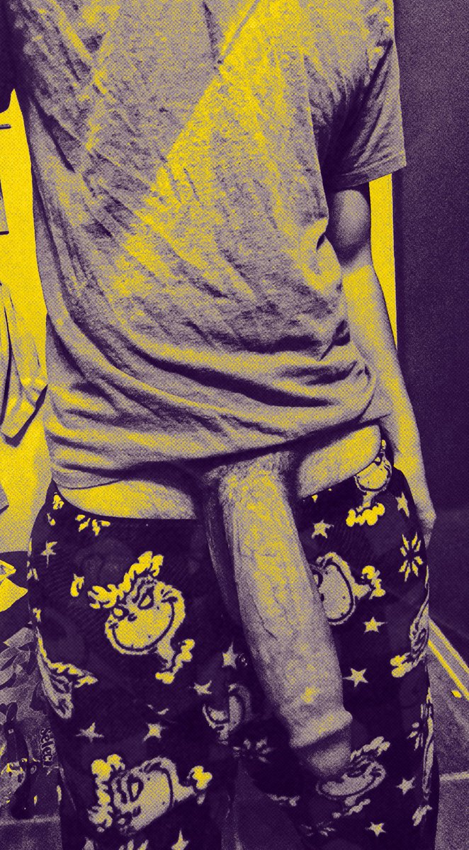 EMCHAM4S's tweet photo. ᅠᅠᅠ
ᅠᅠcomo todas as minhas roupas
ᅠᅠestavam sujas eu acabei tendo que
ᅠᅠpegar uma calça do franklin, a sue
ᅠᅠreclamou, mas eu achei que ficou
ᅠᅠbem melhor em mim! e vocês?
ᅠᅠᅠ https://t.co/0F3rvvnhgI