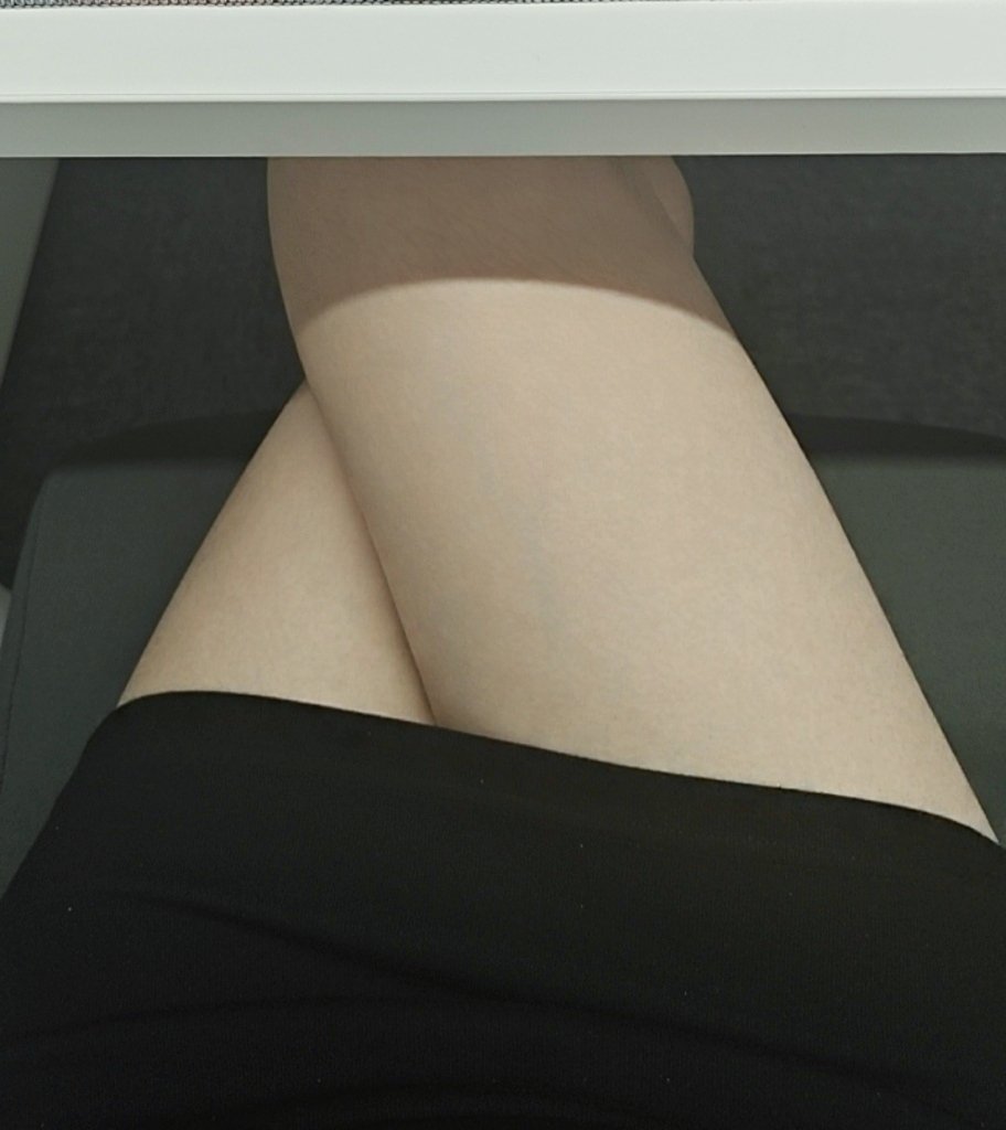 Rumiena_'s tweet photo. 已严肃到达工位 https://t.co/WQMuluvuHe