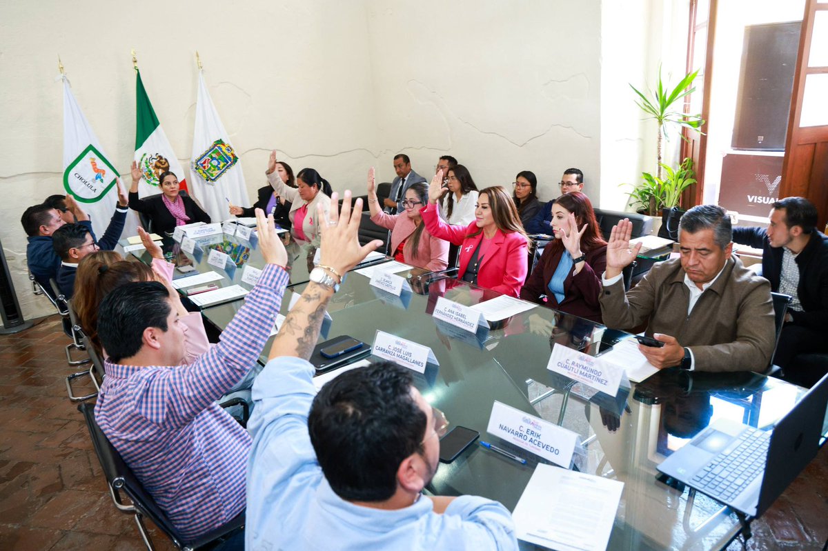 SnAndresOficial's tweet photo. En el marco de la Sesión Extraordinaria de Cabildo, luego del análisis y debate, regidoras y regidores del #GobiernoDeResultados aprobaron:

Los estados financieros correspondientes a septiembre 2026.

Las reglas de operación del programa “Canasta Navideña 2026”. https://t.co/NW4fUtuDAv