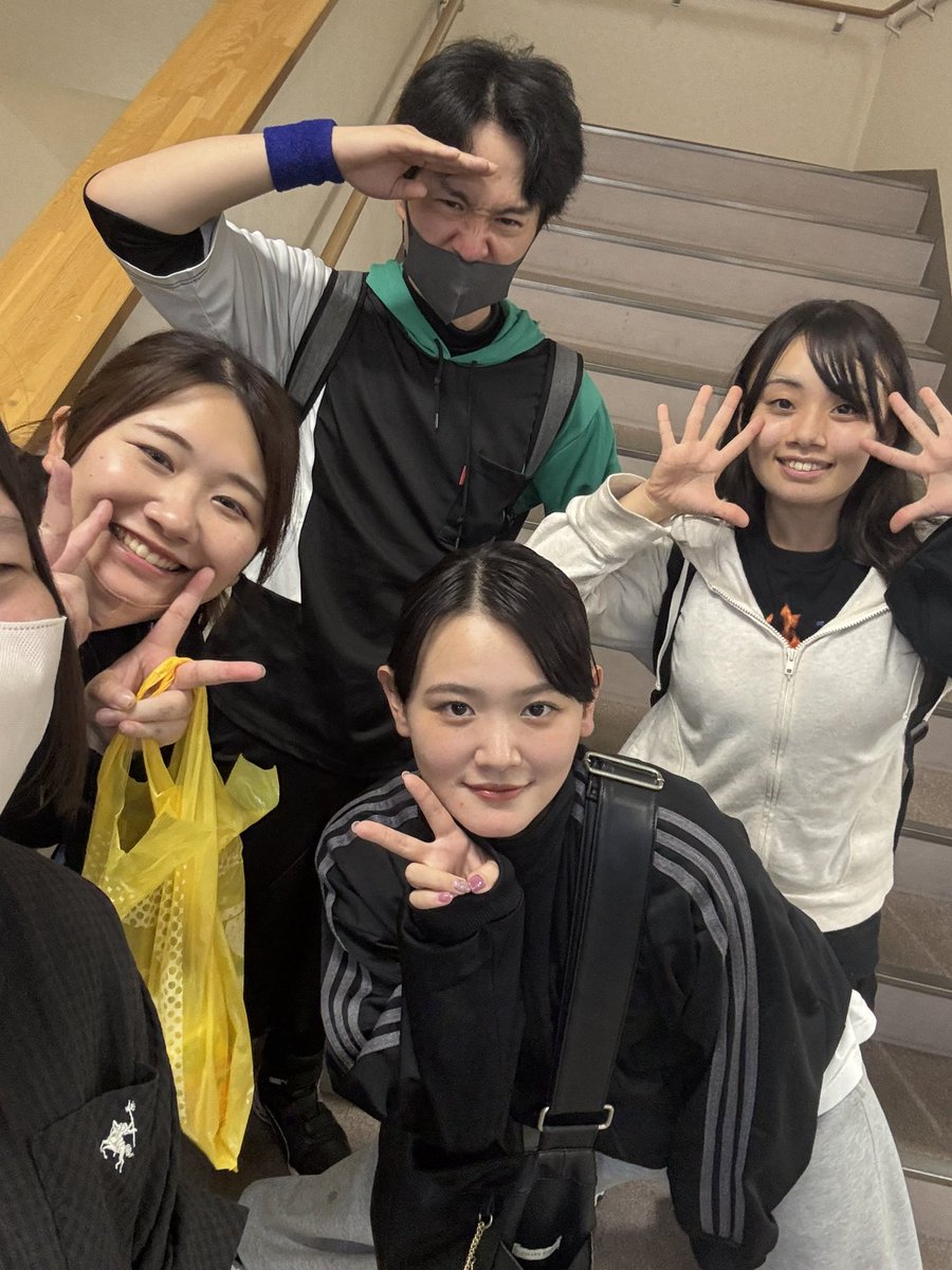 myanswerstaff's tweet photo. 宵月チーム🌕
立ち稽古でますますリアルな世界観に!!
#まいあん 乞うご期待です✨

ご予約も続々とありがとうございます！
来場特典付きチケットは間も無く終了です

お早めにGETしてください🎟️
→ https://t.co/bPLpeis5FQ https://t.co/bdzvJyNTAt