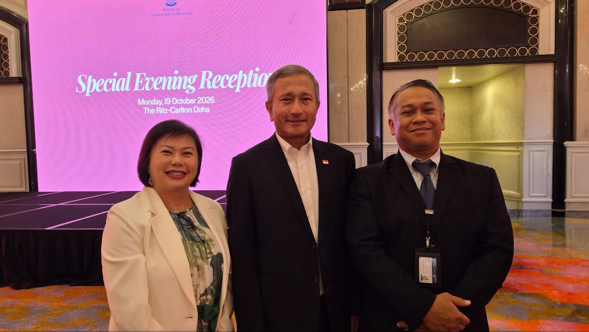 NUSBizSchool's tweet photo. As PM Lawrence Wong visits Doha to strengthen Singapore-Qatar ties, education and talent development remain key to fostering closer connections.

Our Executive Education team is also in Doha to deliver a talent leadership programme, supporting knowledge exchange across borders.

@NUSingapore @MFAsg