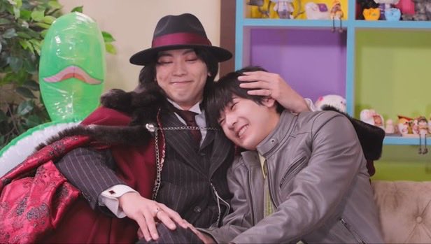 EVFin8855's tweet photo. @poqcorn3 ありがとう😊やってみるよ！世界の終わる瞬間に玩具のベルト付けて変身！！って言ってチリになりたい https://t.co/TYTzYALzKM
